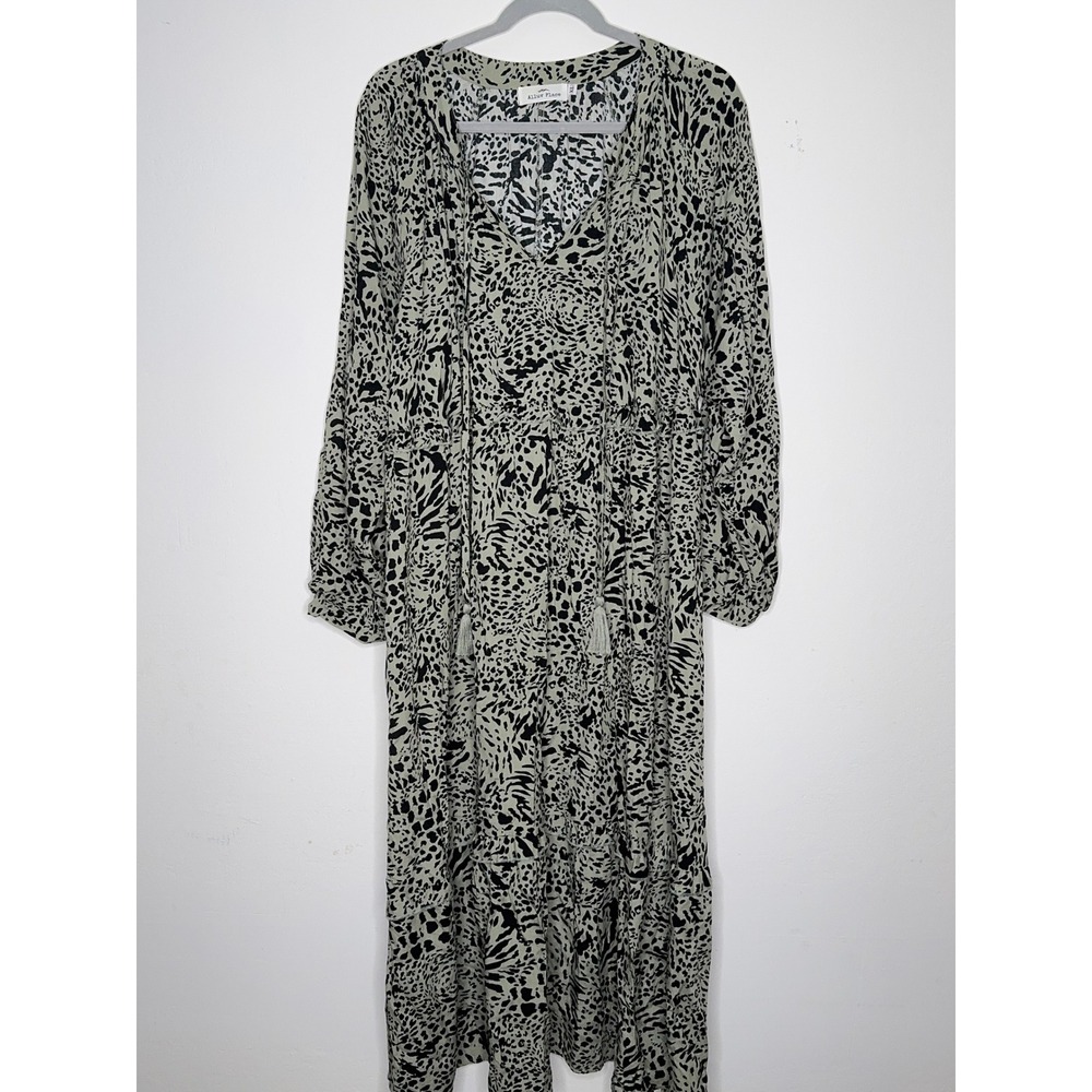 Alluv Place Women XL Sage Green Black Animal Print Tassel Maxi Dress Cottagecore
